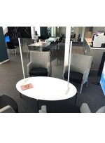 Plexiglasskydd med fötter - Bild 2